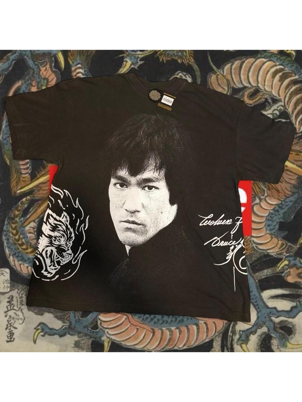 Darc Sport x Bruce Lee “Ready For Whatever May Come” 1 OF 500 Prm Tee in Wlf Gry